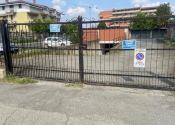 Box Carmangola corso Europa, Carmagnola - foto 1