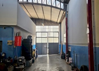 Capannone Nichelino - foto 4