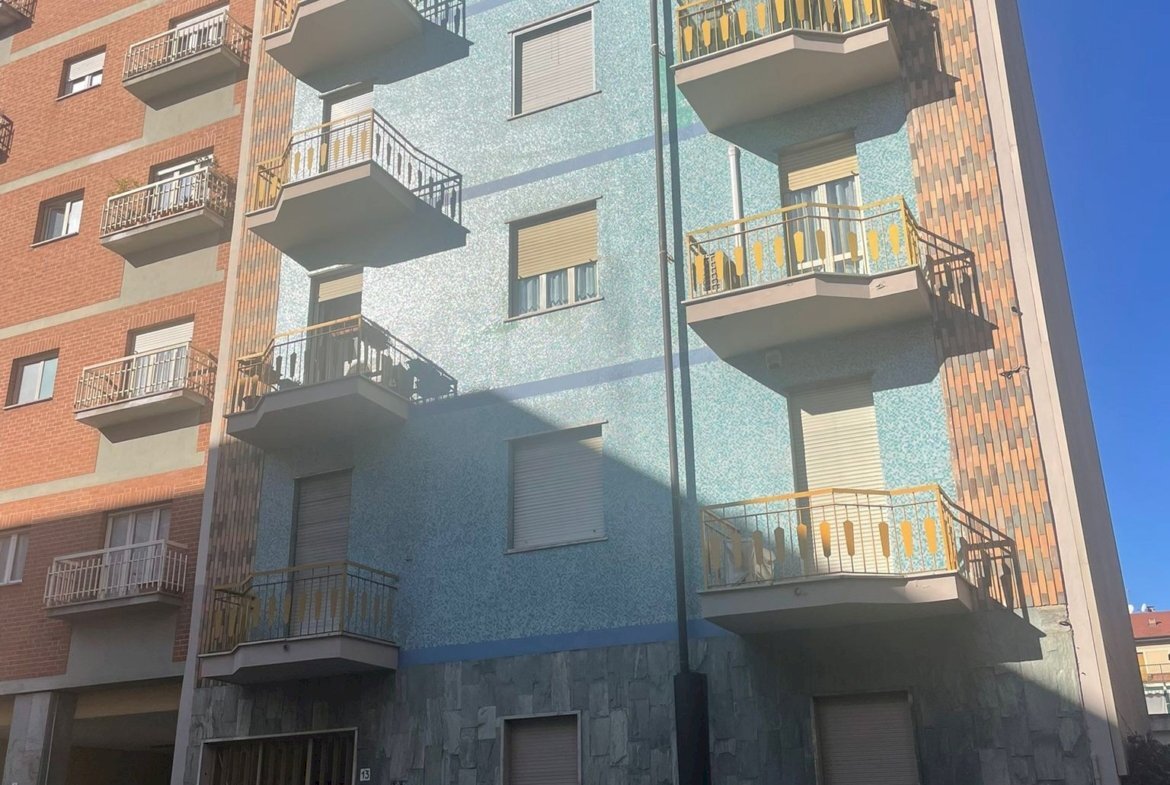 Three-room apartment Torino via Baracca 13, Torino (neighborhood Borgo Vittoria) - photo 1