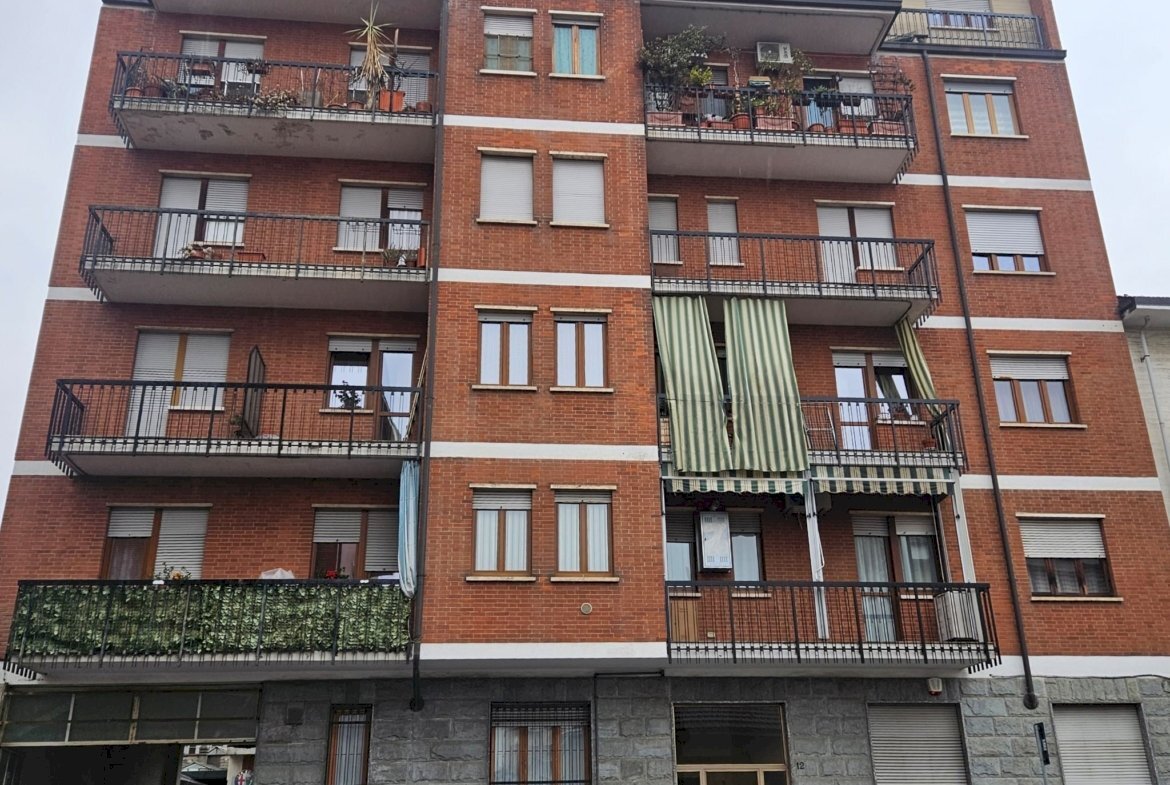 Trilocale Torino via Rismondo 12, Torino (zona Centro) - foto 1