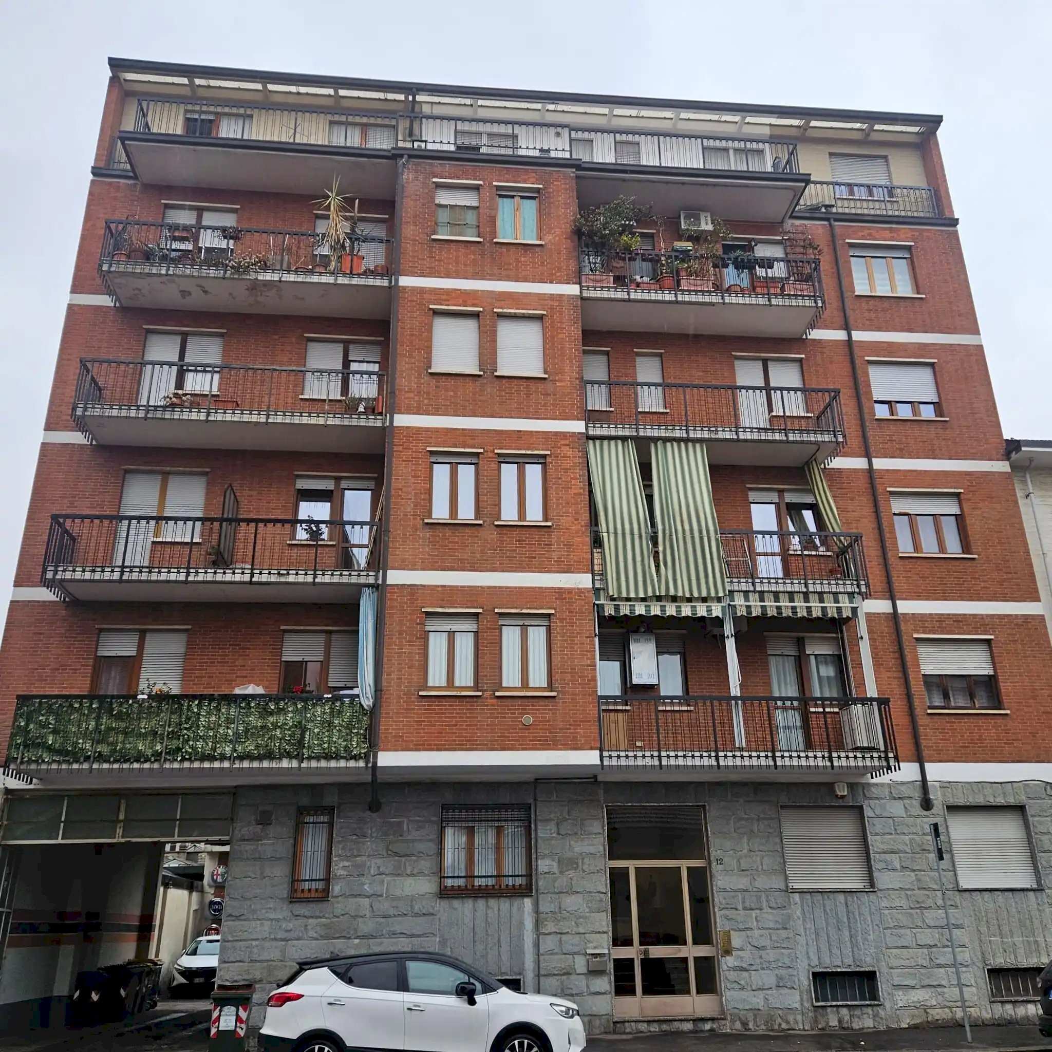 Trilocale Torino via Rismondo 12, Torino (zona Centro) - foto 1