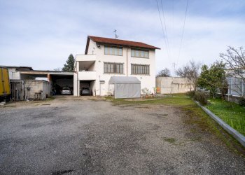 Villa Carignano strada Orbassano 15, Carignano - foto 1