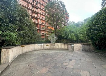 Parking space Via giuseppe frua, Milano (neighborhood Buonarroti) - photo 5