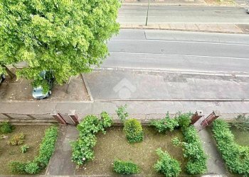 Bilocale Strada Altessano, Torino (zona Lucento) - foto 13