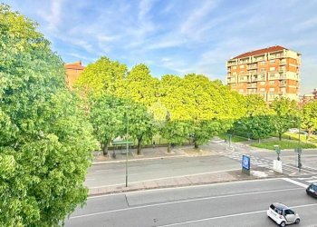 Bilocale Strada Altessano, Torino (zona Lucento) - foto 16