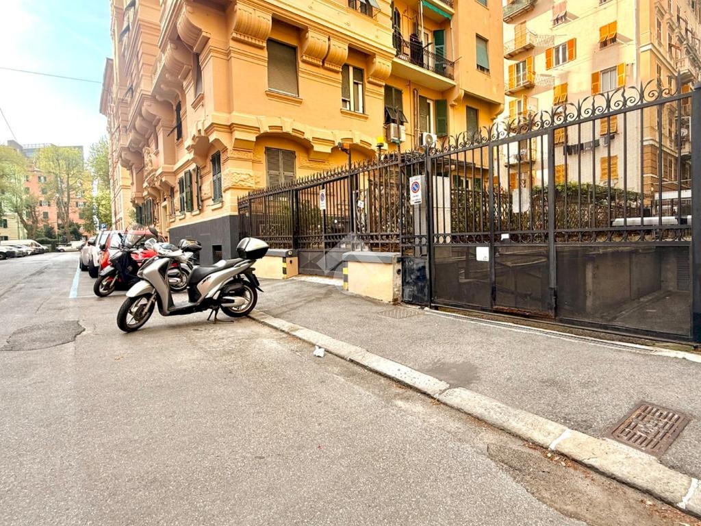 Box Via Teodosia, Genova (zona Foce) - foto 2