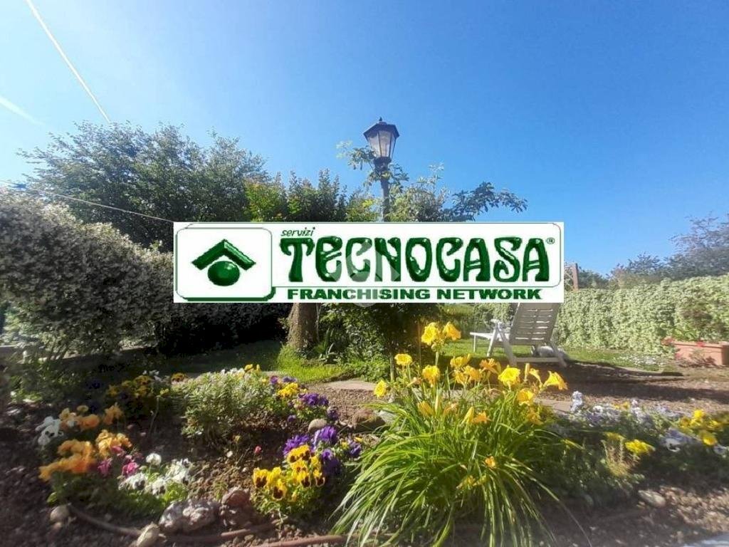 Three-room apartment Cassina De' Pecchi, Cassina de' Pecchi - photo 1