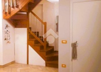 Three-room apartment Cassina De' Pecchi, Cassina de' Pecchi - photo 19