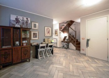 Three-room apartment Cassina De' Pecchi, Cassina de' Pecchi - photo 22