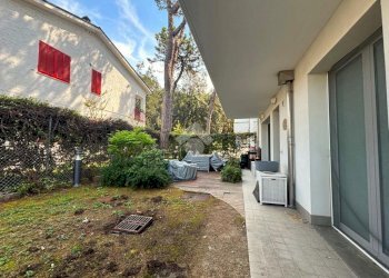 Quadrilocale Viale delle Palme, Ravenna (zona Marina Romea) - foto 9