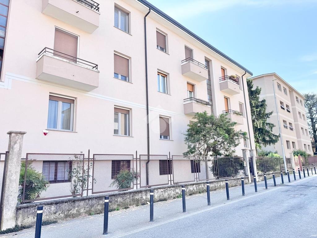 Trilocale Via L. Manara, Binasco - foto 1