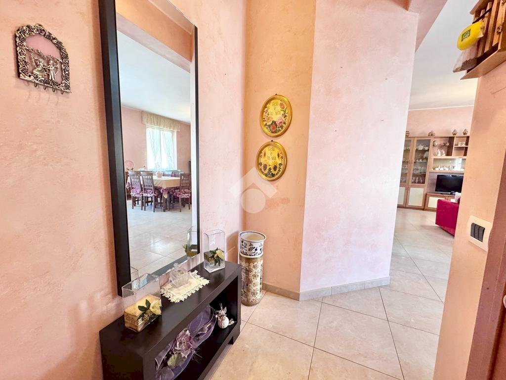 Trilocale Via L. Manara, Binasco - foto 3