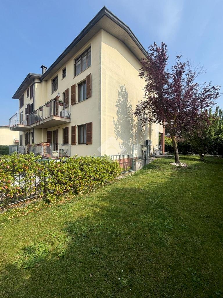 Trilocale Via Castellazzo, Pregnana Milanese - foto 1