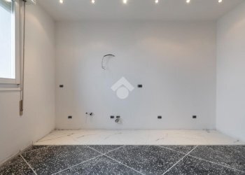 Trilocale Via Benvenuto Cellini, Bologna (zona San Vitale) - foto 3