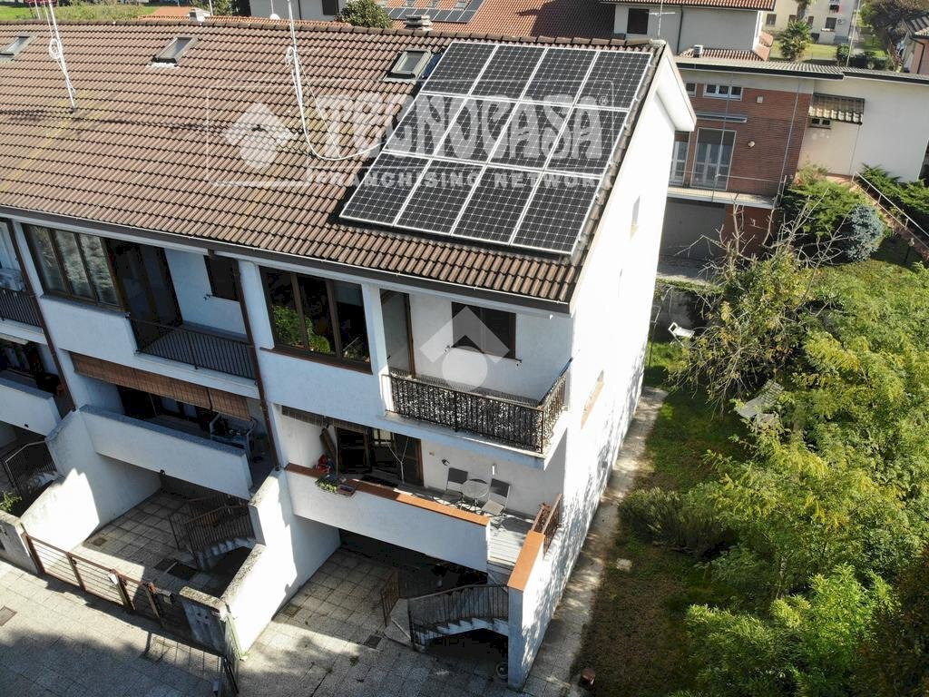 Terraced Villa Villetta a schiera via Madonna Assunta, Bareggio - photo 1