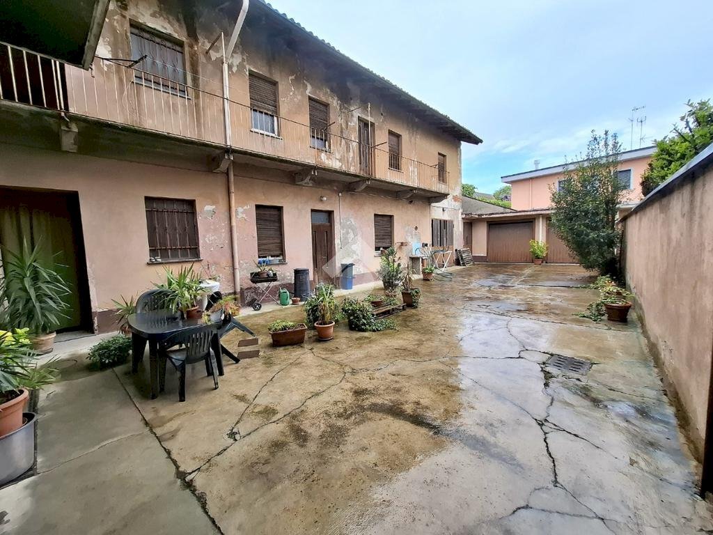 Rustico Via Dante Alighieri, Inveruno - foto 1