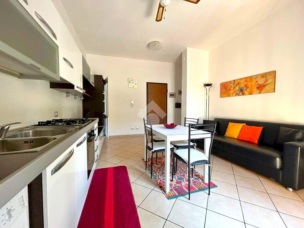 Bilocale Via Raffaello Sanzio, Gorgonzola - foto 1