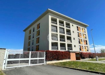 Bilocale Via Domenico Romagnosi, Magenta - foto 1