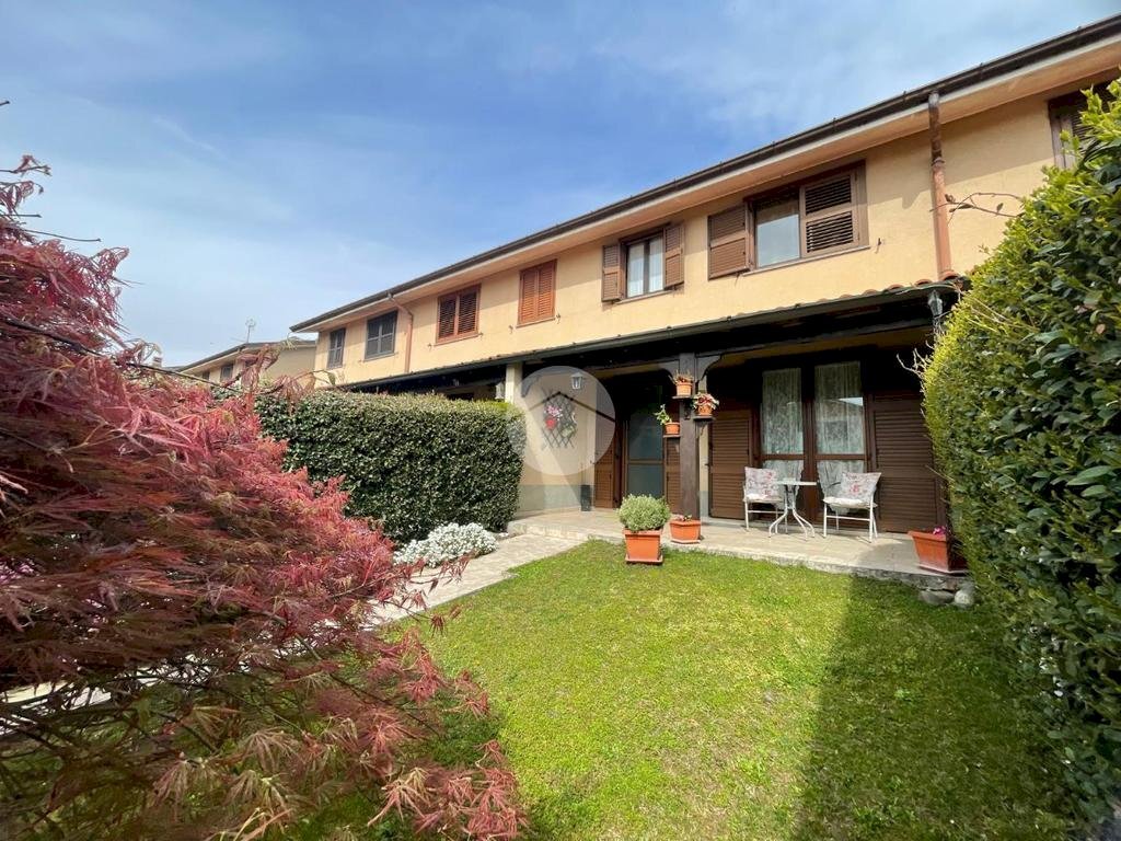 Villa a Schiera Via Pietro Colletta, Magenta - foto 1