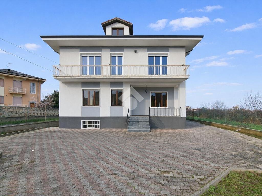 Villa Via S. Grato, Alice Castello - photo 2