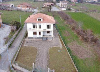 Villa Via S. Grato, Alice Castello - photo 3