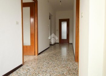 Villa Via S. Grato, Alice Castello - photo 5