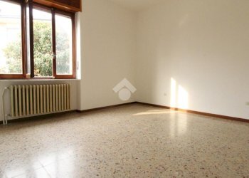 Villa Via S. Grato, Alice Castello - photo 8