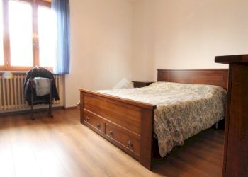 Villa Via S. Grato, Alice Castello - photo 20