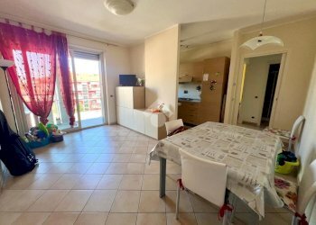 Trilocale Via Santa Barbara, Alba - foto 7