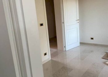 Appartamento via Aureliano Pertile, Bologna (zona Murri) - foto 2