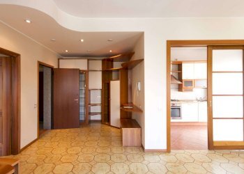 Three-room apartment Muggiò - photo 13