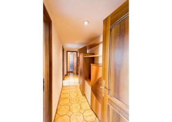 Three-room apartment Muggiò - photo 14