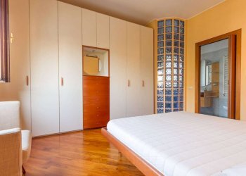 Three-room apartment Muggiò - photo 22