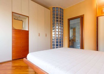 Three-room apartment Muggiò - photo 23