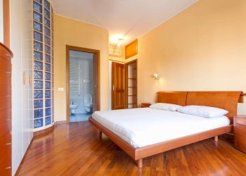 Three-room apartment Muggiò - photo 24