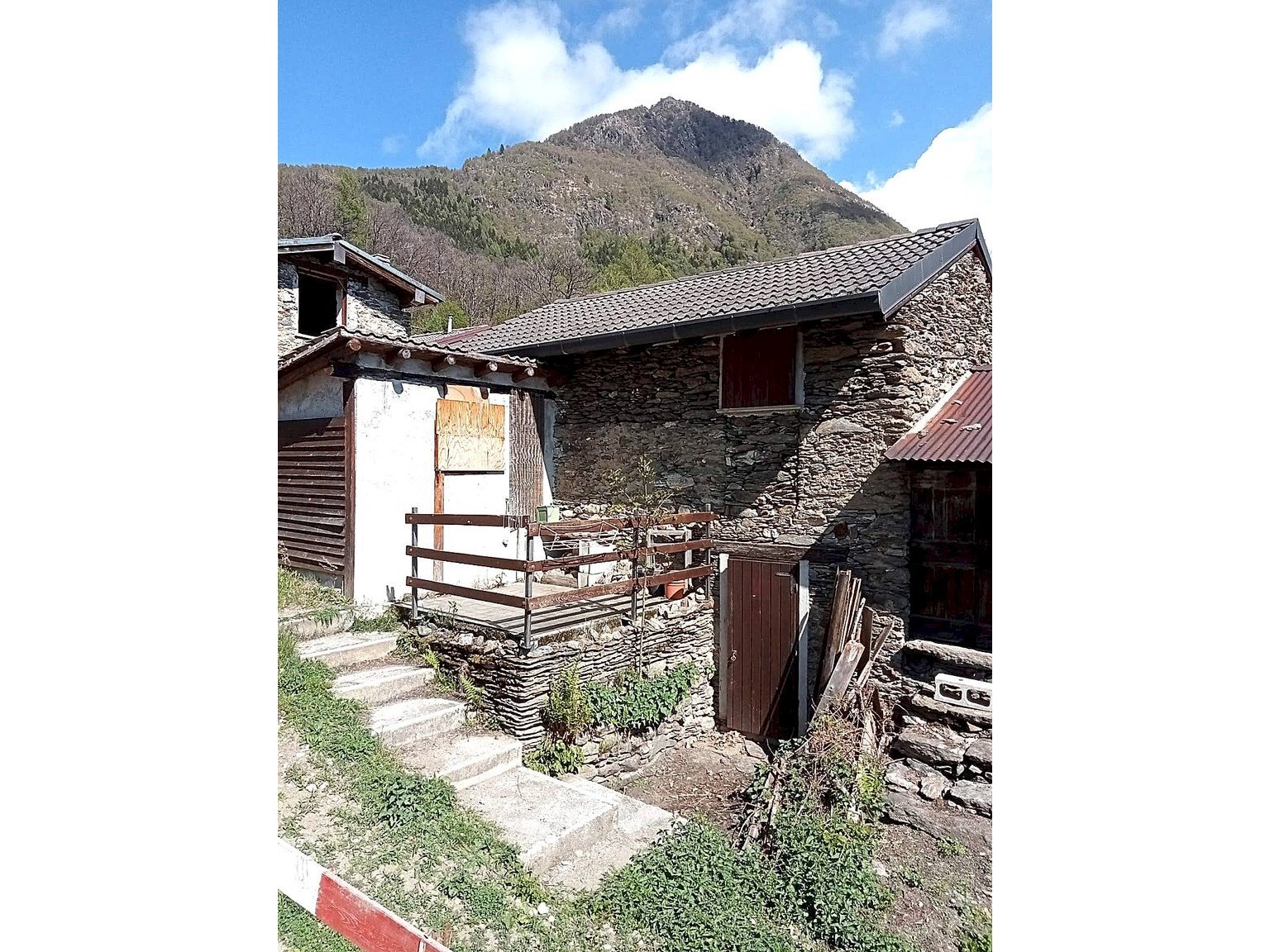 Rustic Sueglio - photo 1