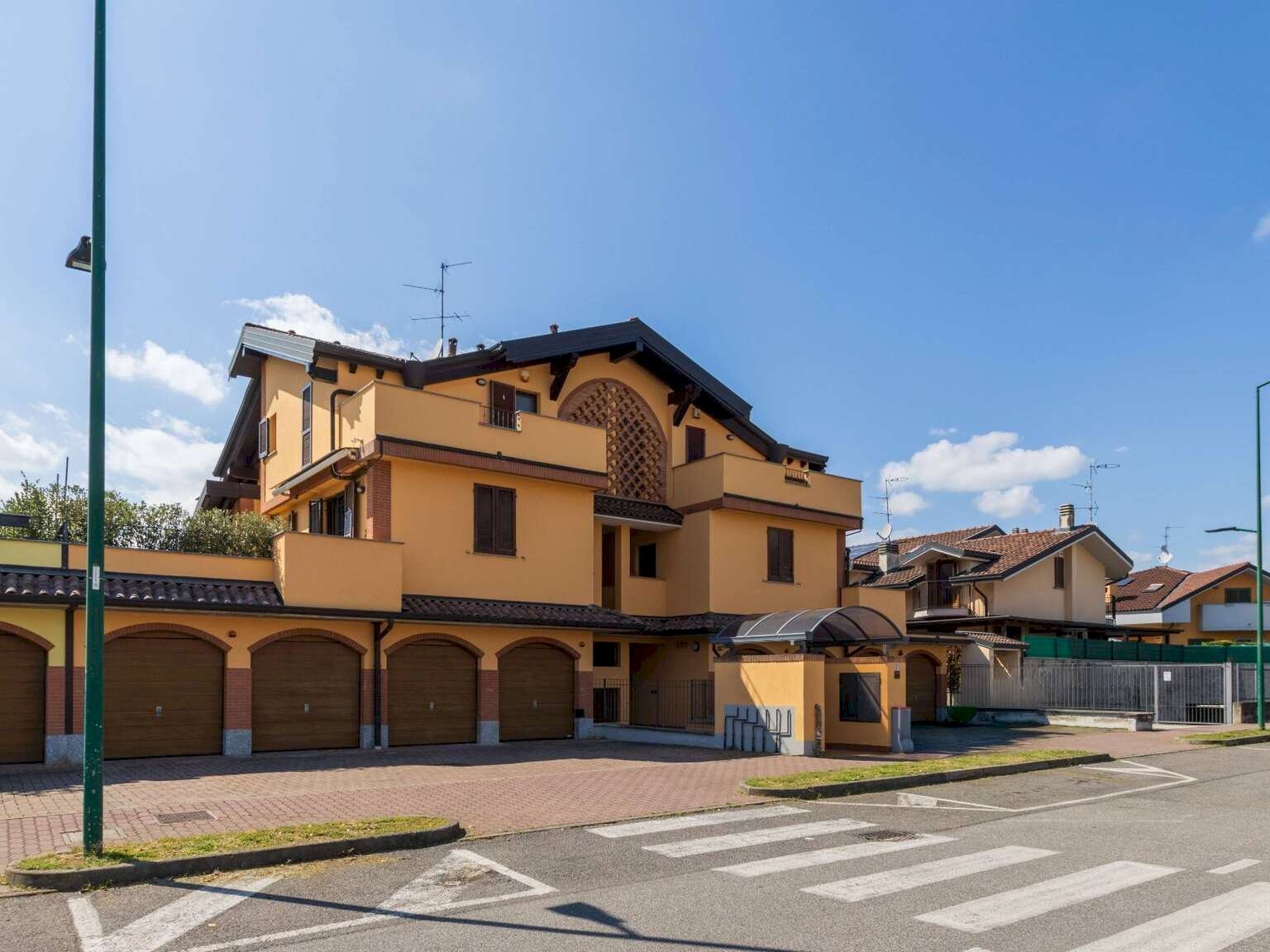 Trilocale Usmate Velate - foto 2