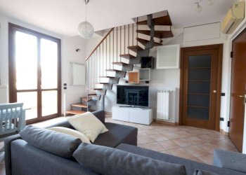 Three-room apartment Usmate Velate - photo 8