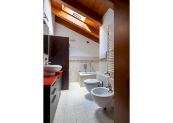 Three-room apartment Usmate Velate - photo 17