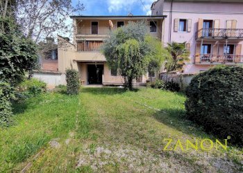 Foto 1 - Casa semi indipendente Viale XX Settembre, Gorizia - foto 1