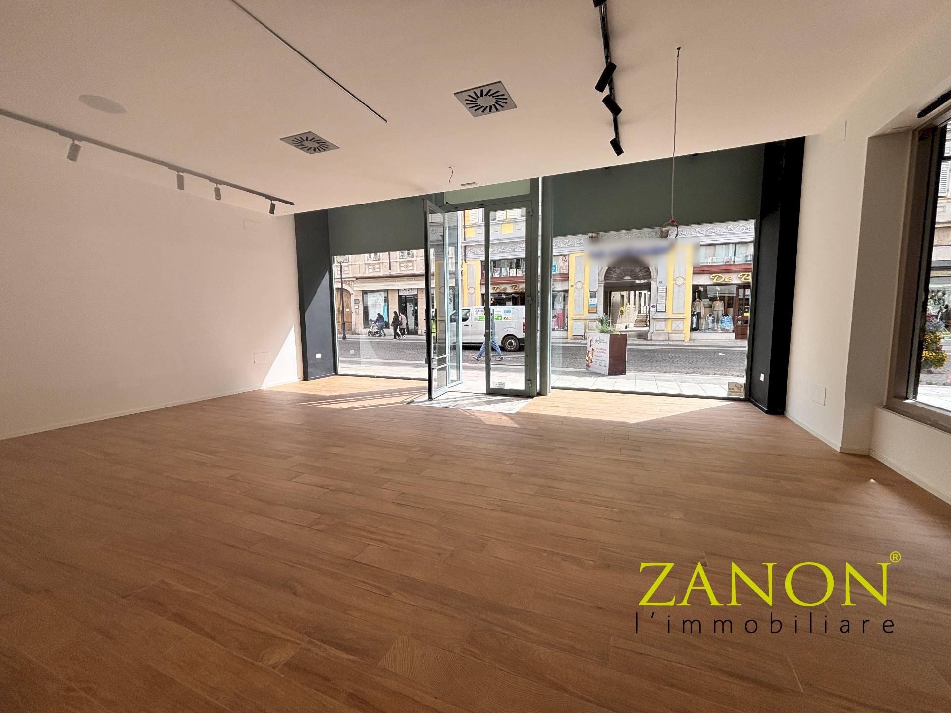 Foto 1 - Commercial Premises Corso Verdi, Gorizia - photo 1