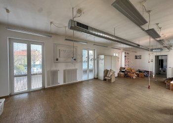 Foto 2 - Office Via Como, Novedrate - photo 2