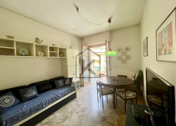 Foto 4 - Appartamento Via Mombello
 
1, Varazze - foto 4