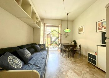 Foto 5 - Appartamento Via Mombello
 
1, Varazze - foto 5