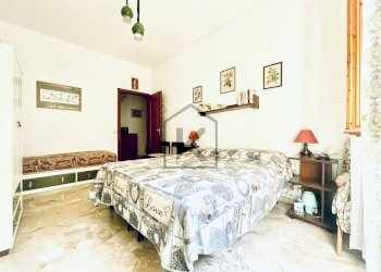 Foto 11 - Appartamento Via Mombello
 
1, Varazze - foto 11