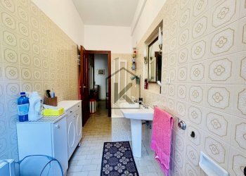 Foto 14 - Appartamento Via Mombello
 
1, Varazze - foto 14