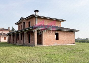 Foto 3 - Villa Via Alfeo Raisi, Castelnovo Bariano - foto 3