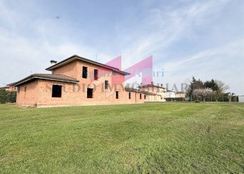 Foto 4 - Villa Via Alfeo Raisi, Castelnovo Bariano - foto 4