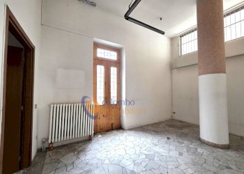 Foto 13 - Shop viale Giotto
 
11, Busto Arsizio - photo 12