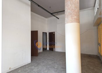 Foto 23 - Shop viale Giotto
 
11, Busto Arsizio - photo 22